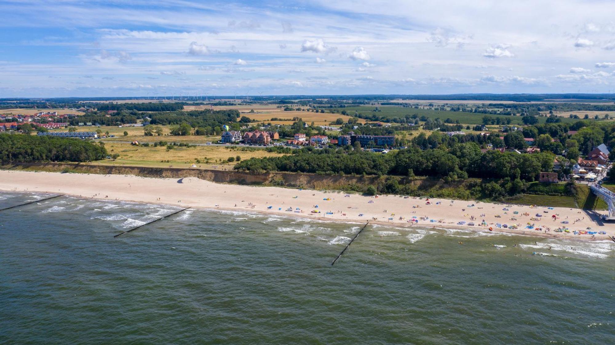 Aparthouse Cliff By Orka 150 M Beach And Sea Trzęsacz Exterior foto